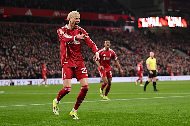 Ούγκο Εκιτικέ: Κρατάει τη Λίβερπουλ όρθια και κάνει τον Αλεξάντερ Ίσακ ανάμνηση